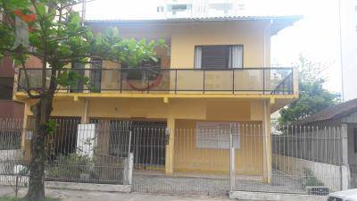 Casa com 2 Quartos para Alugar, 1 m² por R$ 500/Dia Rua 2950 - Centro, Balneário Camboriú - SC