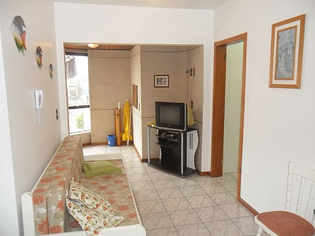 Apartamento com 2 Quartos para Alugar por R$ 340/Dia Rua Pindorama - Centro, Capão da Canoa - RS