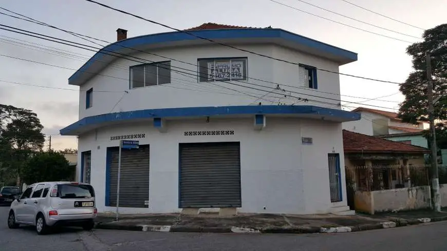 Sobrado com 2 Quartos para Alugar, 80 m² por R$ 1.300/Mês Jardim Teresa, São Paulo - SP