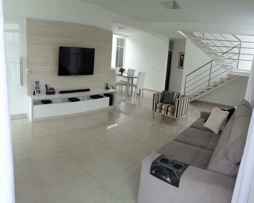 Casa de Condomínio com 3 Quartos à Venda, 212 m² por R$ 620.000 Antares, Maceió - AL