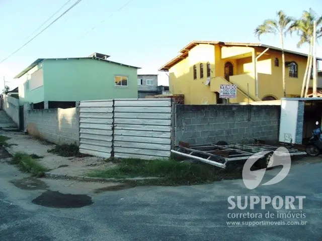 Lote/Terreno à Venda por R$ 120.000 Rua Dois, 67 - Lagoa Funda, Guarapari - ES