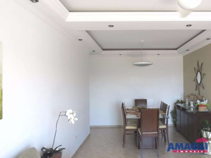 Apartamento com 3 Quartos à Venda, 109 m² por R$ 345.000 Santa Cruz dos Lazaros, Jacareí - SP