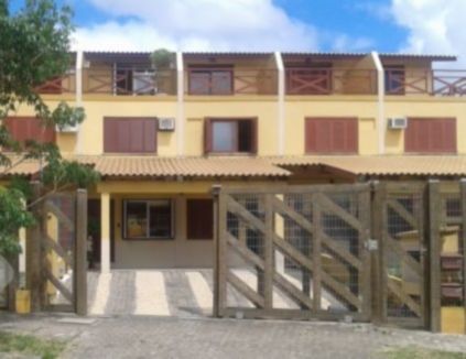 Sobrado com 2 Quartos à Venda, 115 m² por R$ 470.000 Rua Luís Fontoura Júnior, 110 - Jardim Itú Sabará, Porto Alegre - RS