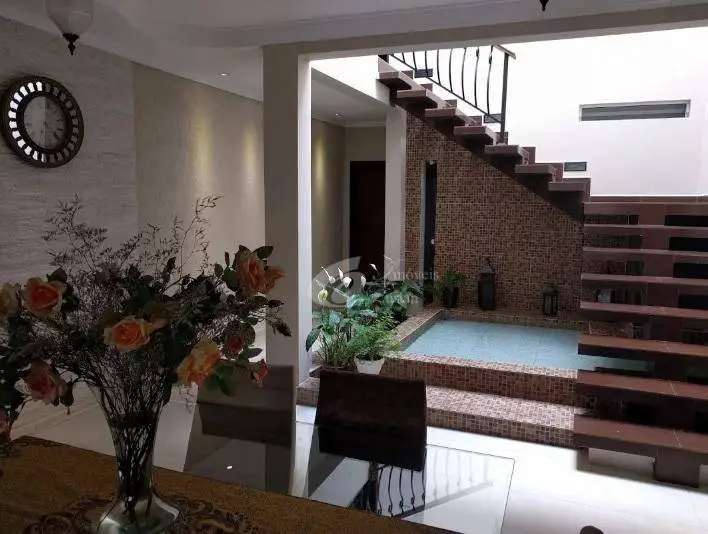 Casa com 4 Quartos à Venda, 410 m² por R$ 1.150.000 Cidade Nova I, Indaiatuba - SP