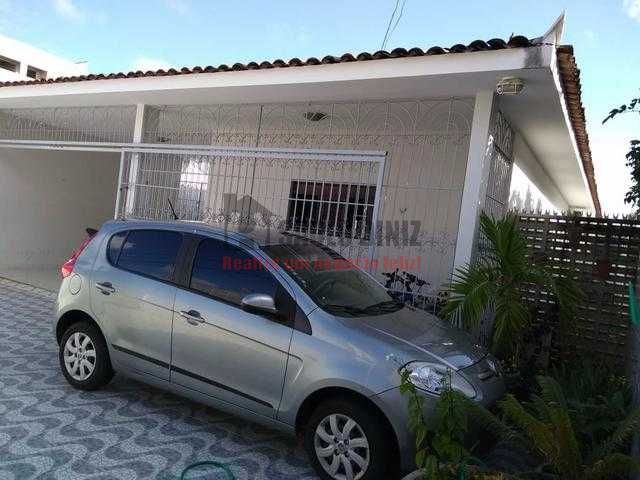 Casa com 3 Quartos à Venda, 320 m² por R$ 490.000 Bancários, João Pessoa - PB