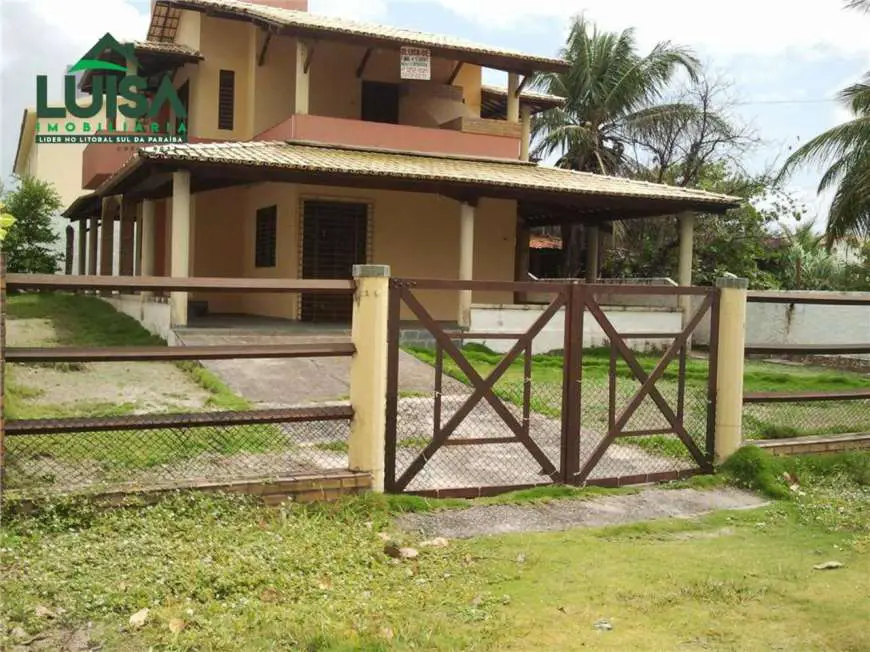 Casa com 4 Quartos à Venda, 450 m² por R$ 550.000 Rua Ilza Ribeiro - Tabatinga, Conde - PB