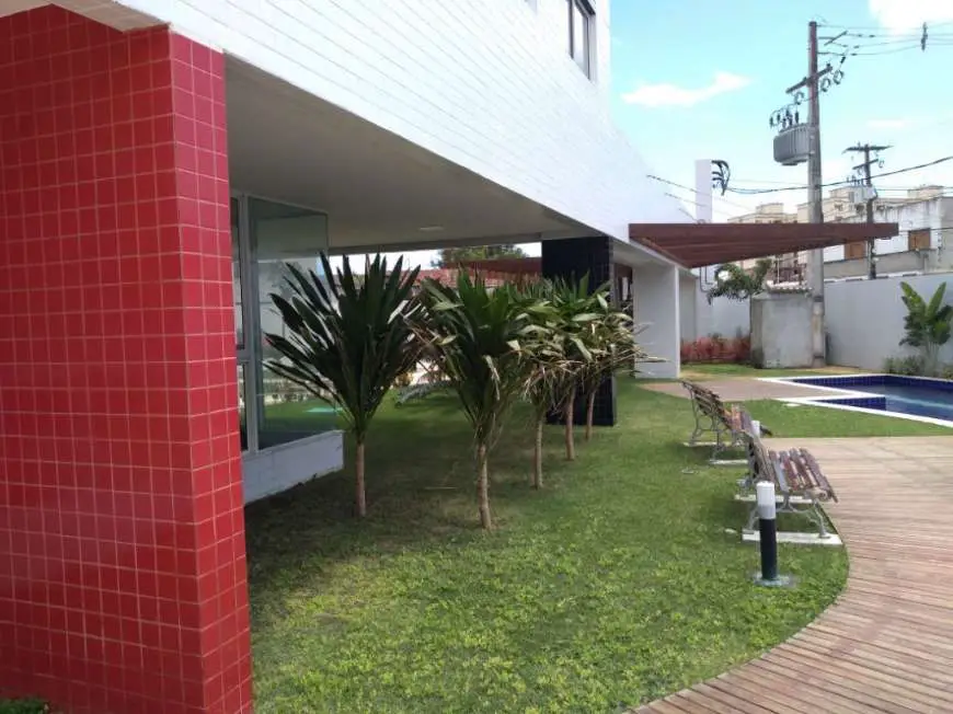 Apartamento com 3 Quartos para Alugar, 67 m² por R$ 1.700/Mês Rua Florença, 2440 - Ponta Negra, Natal - RN