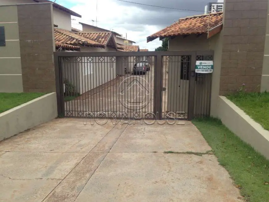 Casa de Condomínio com 3 Quartos à Venda, 93 m² por R$ 296.000 Vila Margarida, Campo Grande - MS