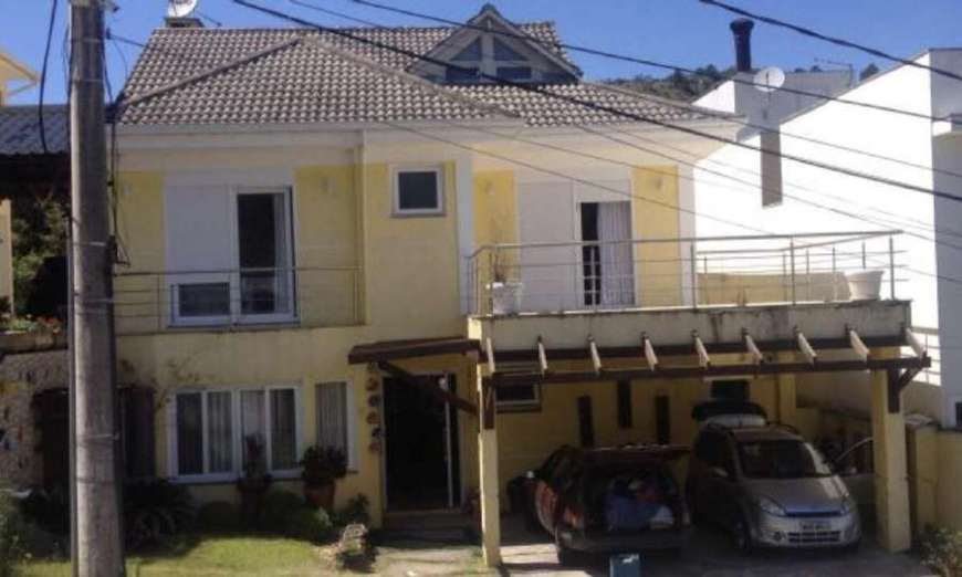 Casa de Condomínio com 4 Quartos para Alugar, 300 m² por R$ 3.920/Mês Rua Giorgio Negroni - Espiríto Santo, Porto Alegre - RS