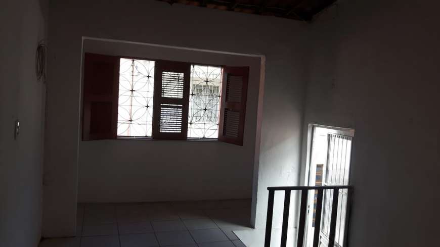 Casa com 2 Quartos para Alugar, 60 m² por R$ 400/Mês Travessa Maria José, 48 al - Antônio Bezerra, Fortaleza - CE