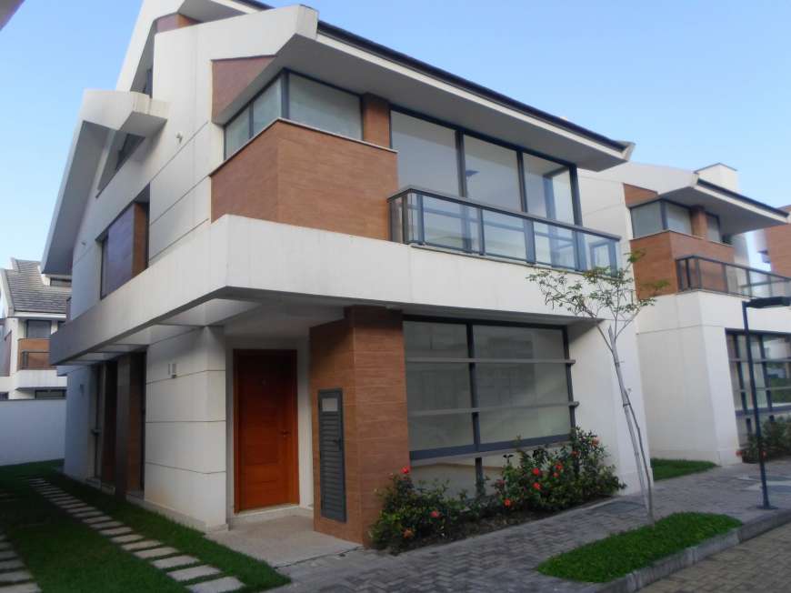 Casa de Condomínio com 4 Quartos para Alugar, 278 m² por R$ 4.800/Mês Avenida das Américas, 16500 - Recreio Dos Bandeirantes, Rio de Janeiro - RJ