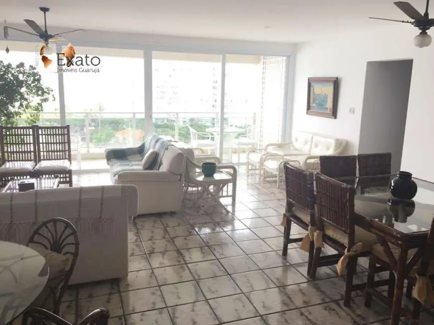 Apartamento com 4 Quartos para Alugar, 180 m² por R$ 1.600/Dia Pitangueiras, Guarujá - SP