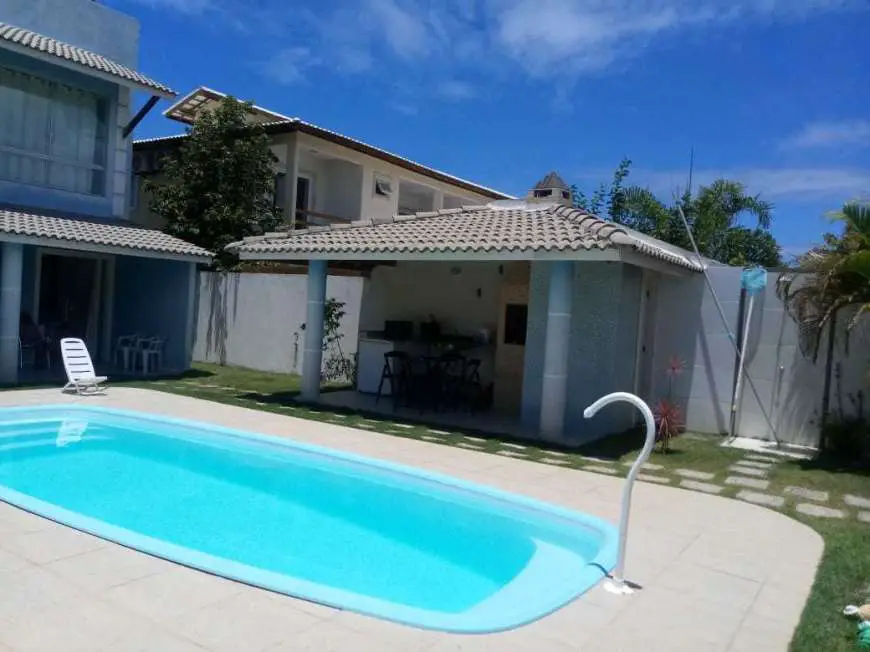Casa de Condomínio com 4 Quartos para Alugar, 510 m² por R$ 12.000/Mês Rua B - Barra do Jacuípe, Camaçari - BA
