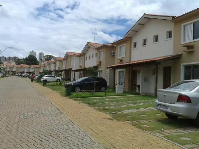Apartamento com 2 Quartos à Venda, 64 m² por R$ 190.000 Rua 402 - Setor Negrão de Lima, Goiânia - GO