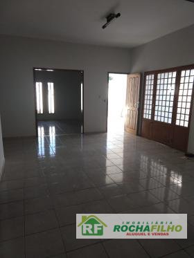 Casa com 4 Quartos à Venda, 238 m² por R$ 650.000 Rua Assis Veloso - Morada do Sol, Teresina - PI