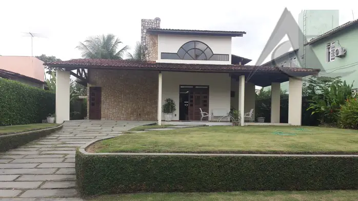 Casa com 3 Quartos à Venda, 270 m² por R$ 900.000 Condomínio Residencial Aldebaran Alfa, 14 - Jardim Petrópolis, Maceió - AL