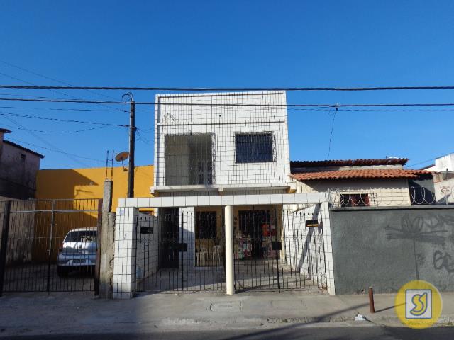 Casa com 3 Quartos para Alugar por R$ 950/Mês Rua Naturalista Feijó, 662 - Monte Castelo, Fortaleza - CE