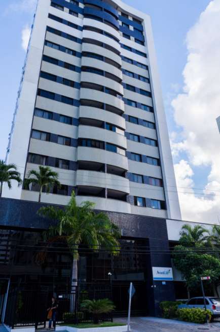 Apartamento com 3 Quartos à Venda, 100 m² por R$ 580.000 Luzia, Aracaju - SE