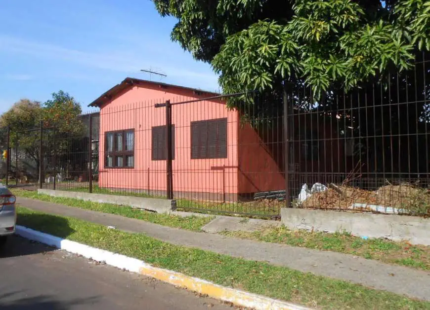 Casa com 2 Quartos para Alugar, 70 m² por R$ 700/Mês Rua Esperança - Guajuviras, Canoas - RS