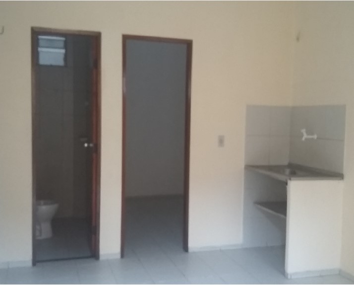 Apartamento com 2 Quartos para Alugar, 45 m² por R$ 500/Mês Rua Dom José Lourenço, 6 - Parquelândia, Fortaleza - CE