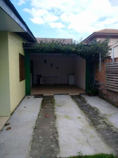Casa com 2 Quartos para Alugar, 110 m² por R$ 300/Dia Rua Gustavo Raupp, 726 - Centro, Arroio do Sal - RS