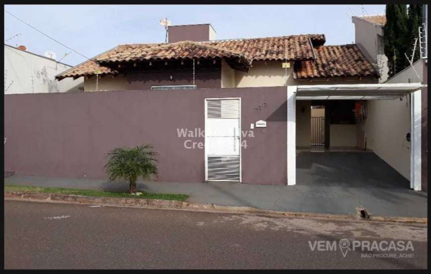 Casa com 3 Quartos à Venda, 86 m² por R$ 290.000 Loteamento Praia da Urca, Campo Grande - MS