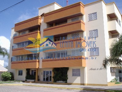 Apartamento com 3 Quartos para Alugar por R$ 660/Dia Mariscal, Bombinhas - SC