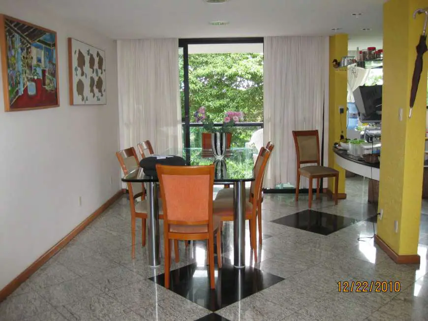 Casa com 4 Quartos à Venda, 320 m² por R$ 1.500.000 Avenida Carlos Gomes de Sá, 55 - Mata da Praia, Vitória - ES
