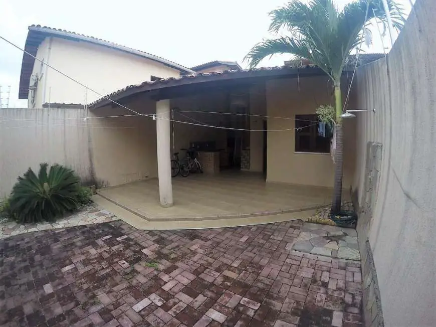 Casa com 3 Quartos à Venda, 125 m² por R$ 380.000 Rua Professor Solon Farias, 2495 - JOSE DE ALENCAR, Fortaleza - CE