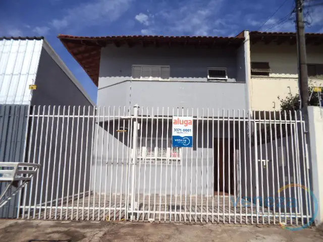 Casa com 3 Quartos para Alugar, 110 m² por R$ 1.350/Mês Rua Paulo Alvino Teixeira Wiese, 180 - Jardim dos Alpes II, Londrina - PR