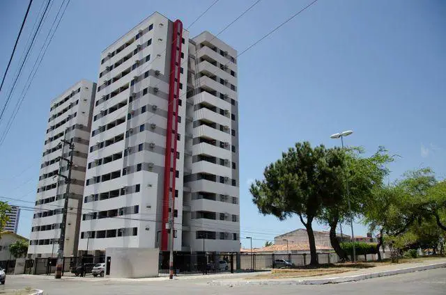 Apartamento com 3 Quartos à Venda, 67 m² por R$ 260.000 Pinheiro, Maceió - AL