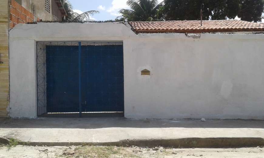 Casa com 2 Quartos para Alugar, 59 m² por R$ 600/Mês Rua Muira, 880 - Jangurussu, Fortaleza - CE