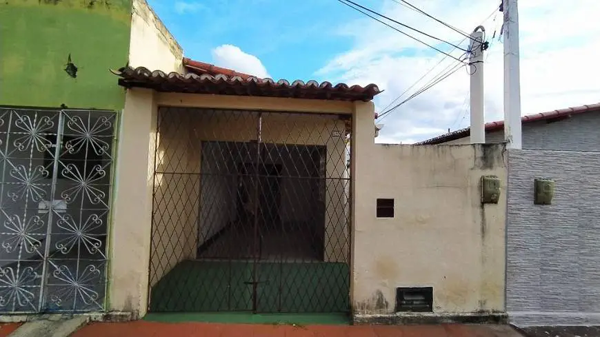 Casas para alugar, Avenida Florianópolis, Potengi 