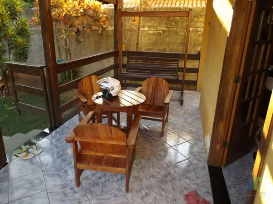 Casa com 3 Quartos à Venda, 100 m² por R$ 650.000 Rua Benedita dos Santos Loureiro, 308 - Ipiranga, Guarapari - ES