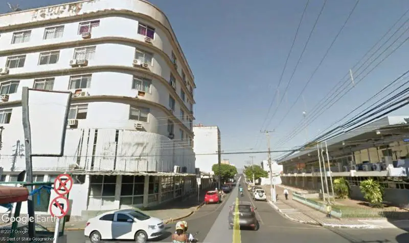 Apartamento com 3 Quartos para Alugar, 180 m² por R$ 1.700/Mês Porto, Cuiabá - MT