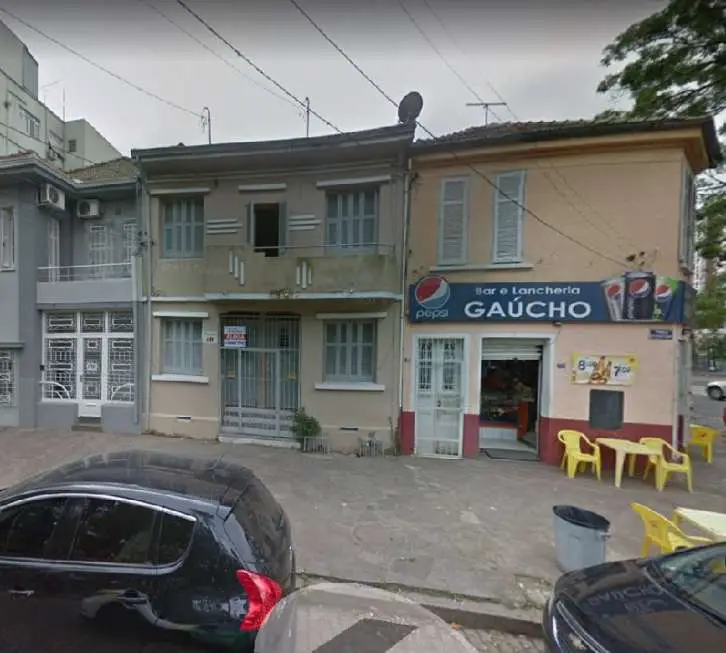 Casa com 2 Quartos para Alugar, 80 m² por R$ 1.195/Mês Praça Bartolomeu de Gusmão, 40 - Floresta, Porto Alegre - RS