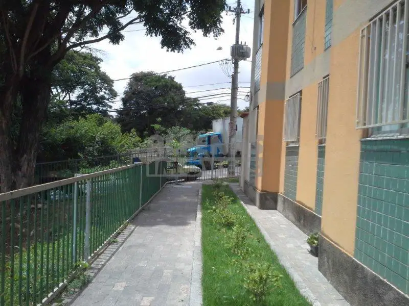 Apartamento com 2 Quartos para Alugar, 50 m² por R$ 550/Mês Rua Dois - Santa Maria, Contagem - MG