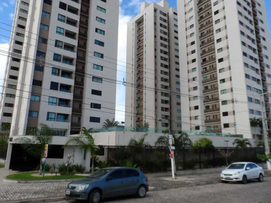Apartamento com 3 Quartos à Venda, 77 m² por R$ 480.000 Rua Professora Gipse Montenegro, 246 - Capim Macio, Natal - RN