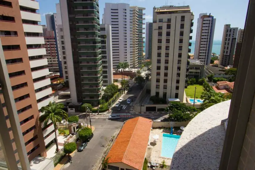 Apartamento com 4 Quartos à Venda, 303 m² por R$ 900.000 Rua Monsenhor Bruno, 555 - Meireles, Fortaleza - CE
