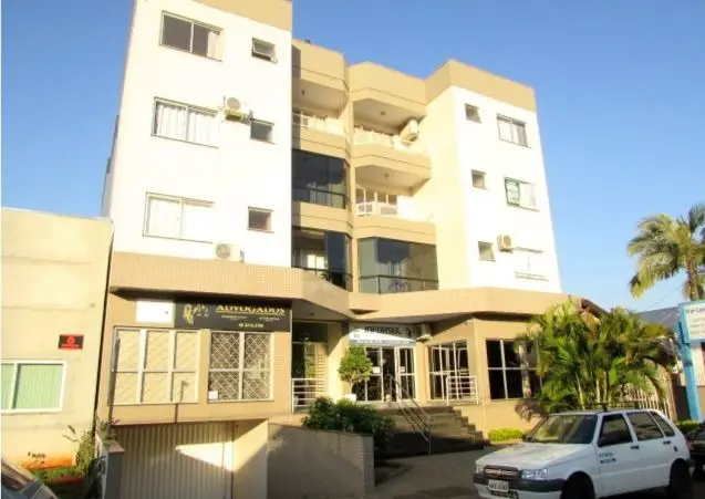 Apartamento com 3 Quartos para Alugar, 125 m² por R$ 1.250/Mês Rua Sady de Marco - Jardim Itália, Chapecó - SC