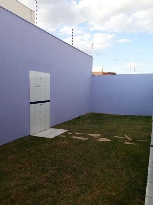 Casa com 3 Quartos à Venda, 160 m² por R$ 300.000 Parque Brasília 2A. Etapa, Anápolis - GO