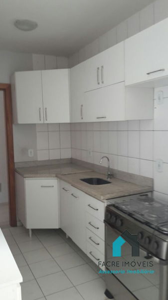 Apartamento com 3 Quartos à Venda, 84 m² por R$ 300.000 Rua Santo Antônio, 250 - Chácara dos Pinheiros, Cuiabá - MT