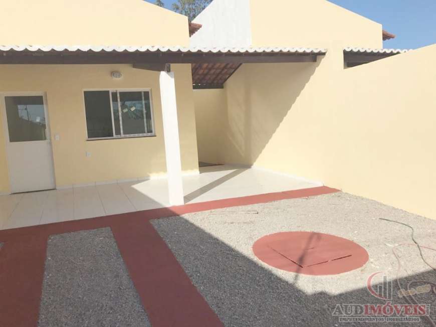 Casa com 3 Quartos à Venda, 93 m² por R$ 150.000 Ancuri, Fortaleza - CE