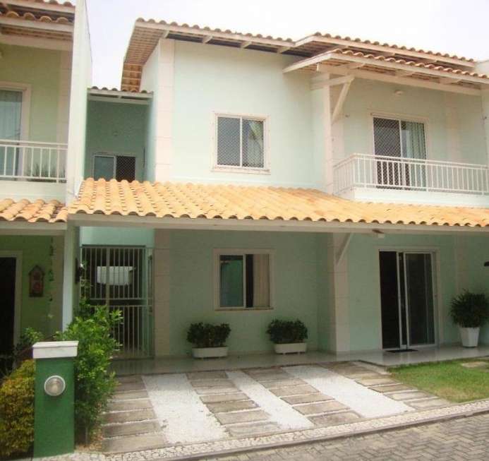 Casa com 3 Quartos à Venda, 150 m² por R$ 630.000 Rua Rangel Pestana, 1 - Sapiranga, Fortaleza - CE