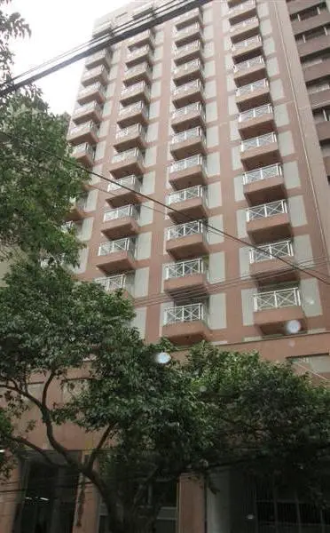 Apartamento com 1 Quarto para Alugar, 42 m² por R$ 780/Mês Rua Lamenha Lins, 41 - Centro, Curitiba - PR