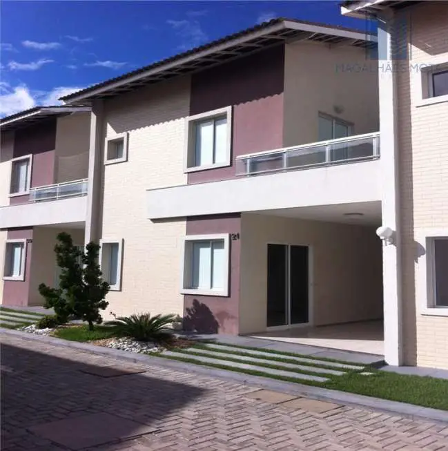 Casa de Condomínio com 3 Quartos à Venda, 141 m² por R$ 390.000 Passaré, Fortaleza - CE