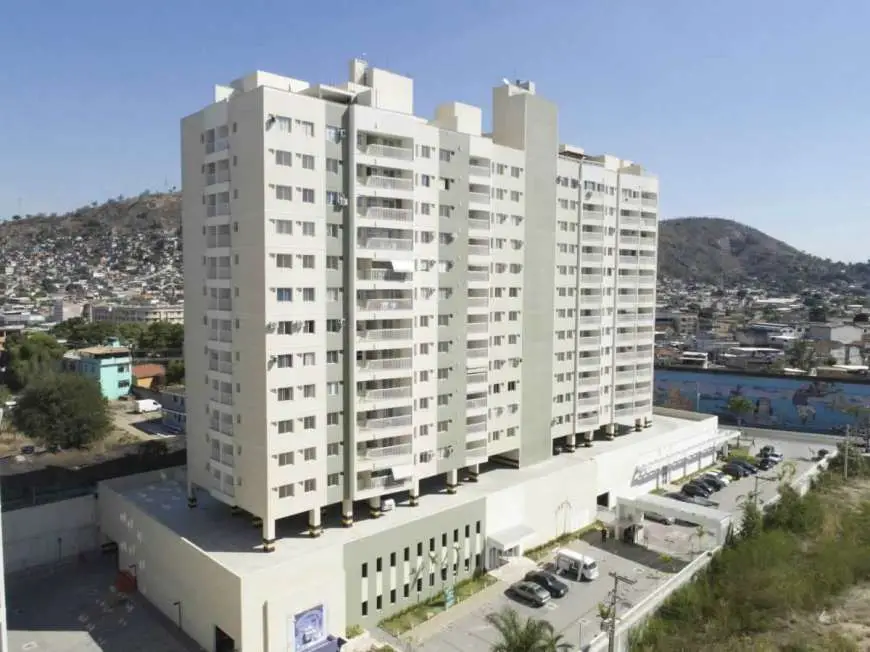 Apartamento com 3 Quartos à Venda, 75 m² por R$ 320.000 Avenida Pastor Martin Luther King Junior, 1 - Vicente de Carvalho, Rio de Janeiro - RJ