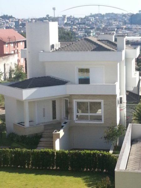 Casa com 3 Quartos à Venda, 372 m² por R$ 2.300.000 Rua Junqueira Freire, 1 - Jardim Margarida, Caxias do Sul - RS