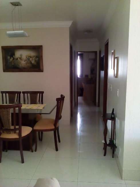 Apartamento com 3 Quartos à Venda, 101 m² por R$ 349.500 Rua 12 - Setor Central, Goiânia - GO