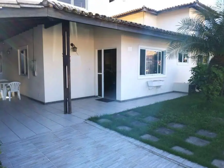 Casa de Condomínio com 3 Quartos à Venda, 130 m² por R$ 450.000 Avenida Luis Tarquinio Pontes, 9 - Vilas do Atlantico, Lauro de Freitas - BA